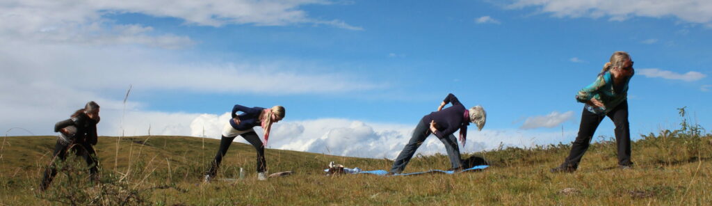 Lu Jong auf dem tibetischen Hochplateau in Amdo. Yoga, Heilyoga, Rücken,